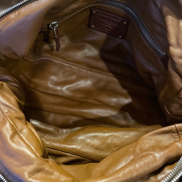 Prada Cocco Washed Leather Zipper Bauletto Bag BL0502 - Picture 4 of 11